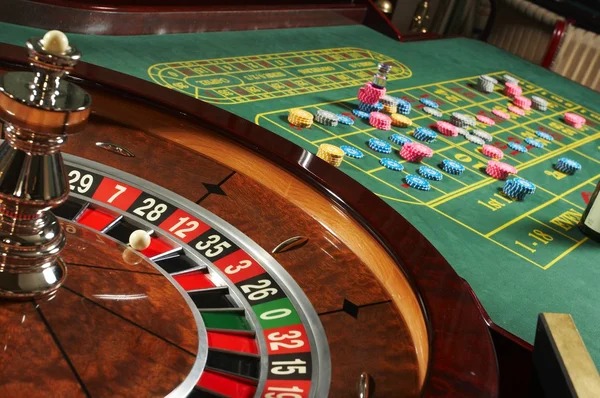 Slot games Aviator and Sweet Bonanza